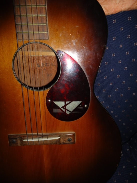 kay guitar 005.JPG