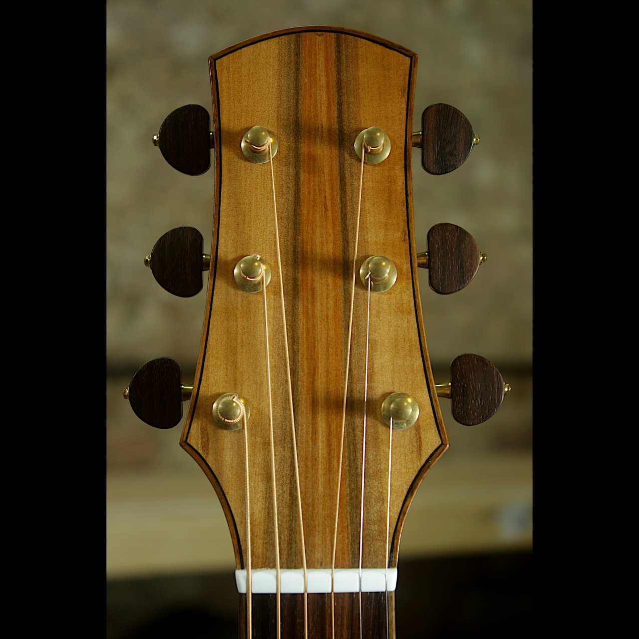 headstock.JPG